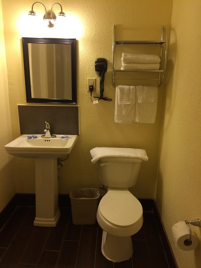 Blarney Inn Shamrock Εξωτερικό φωτογραφία